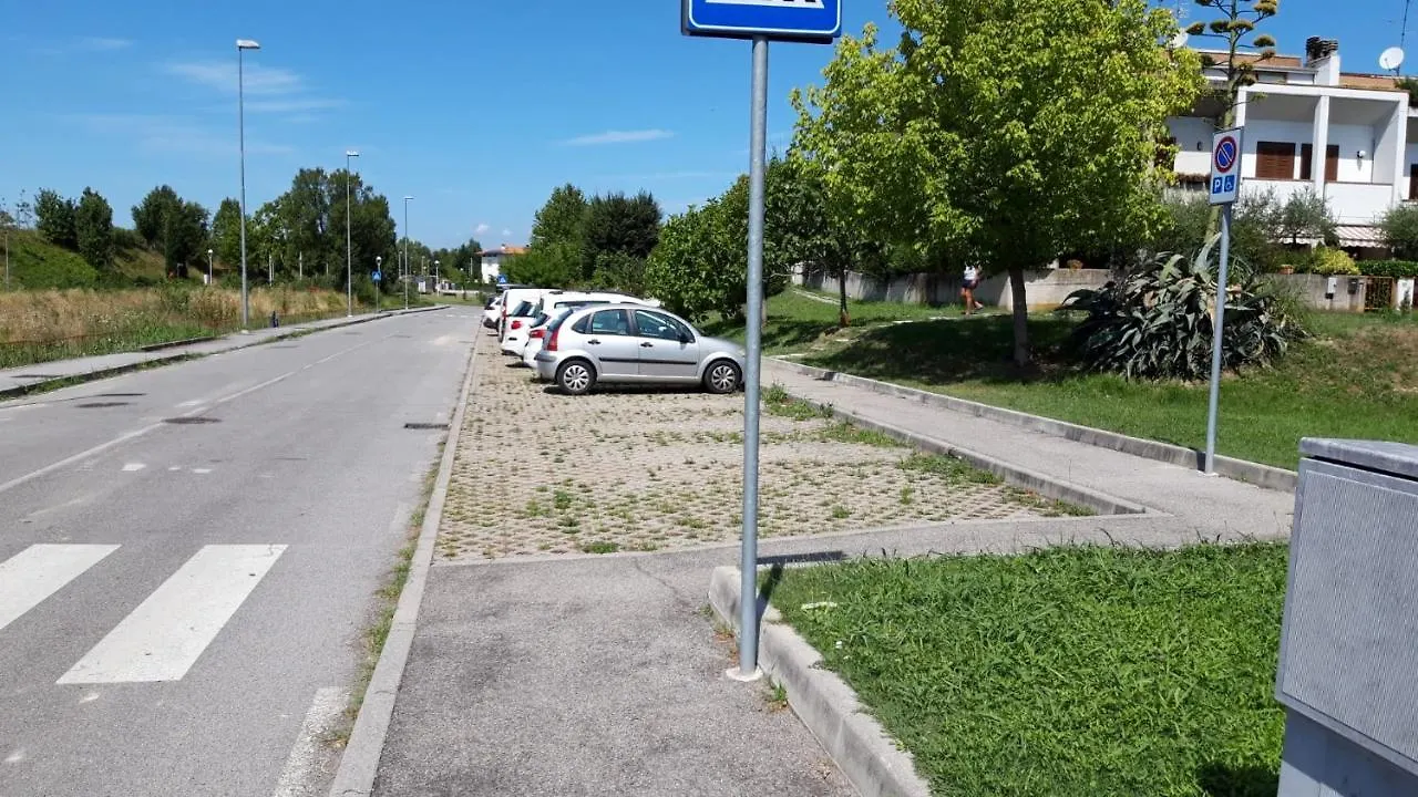 Nuova Casa Al Lago Con Piscina Desenzano del Garda