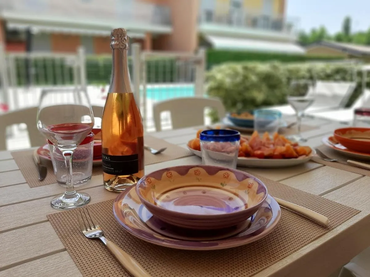 Apartment Nuova Casa Al Lago Con Piscina Desenzano del Garda